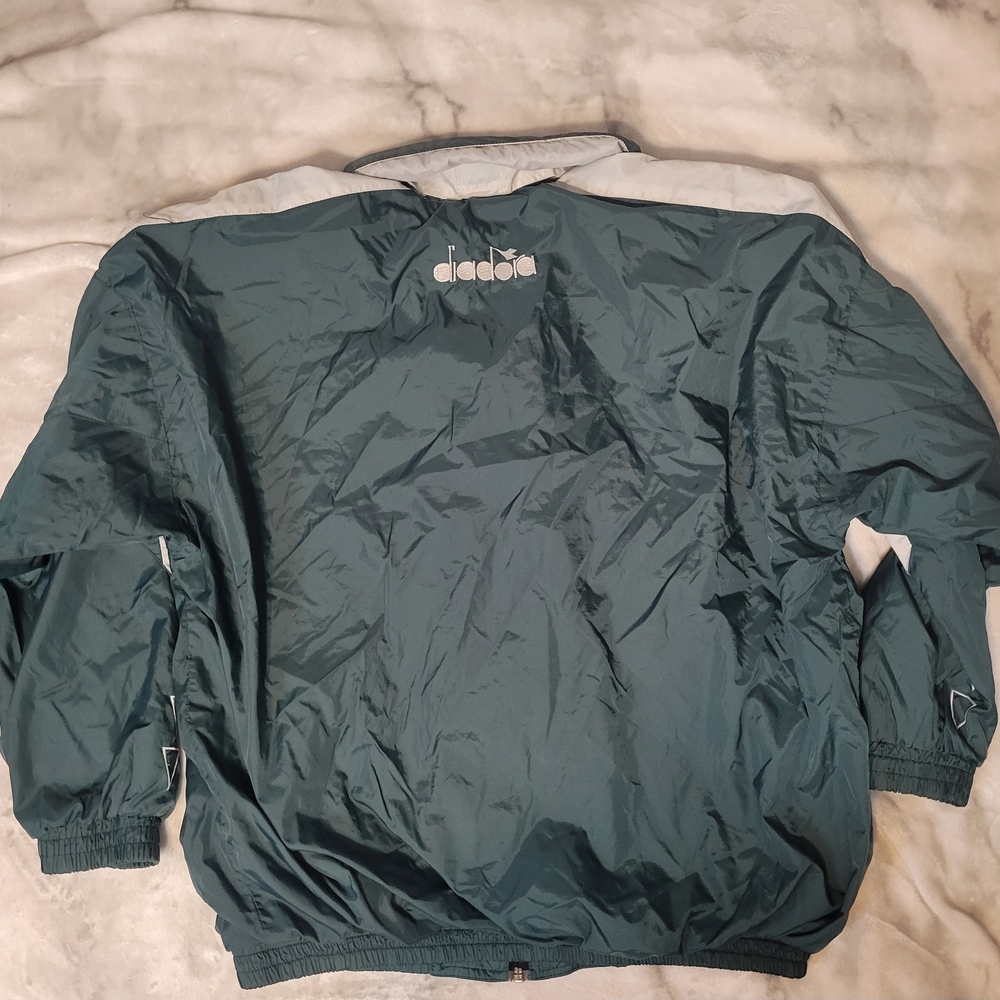 Vintage Diadora Green and White Nylon Jacket - Picture 7 of 9